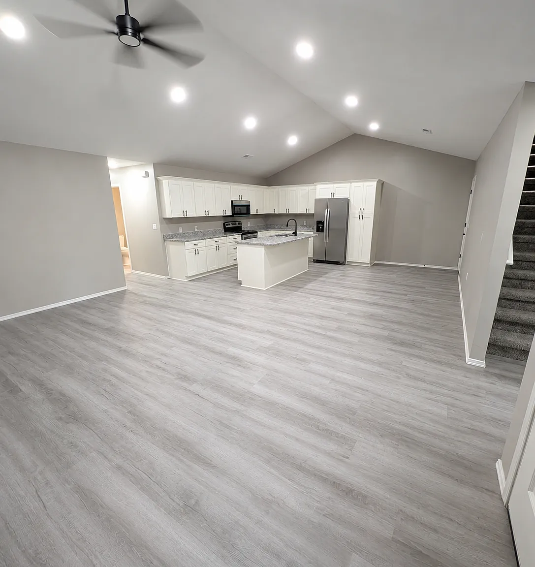 4 bed, 2172 sqft, $1,995 — Photo 3