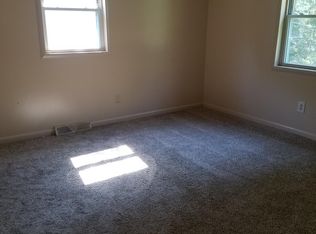 1630 Swigart Rd, New Franklin, OH 44203