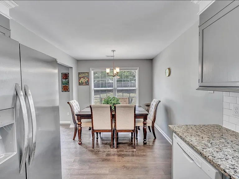 1801 Balfour Downs Cir — Photo 14