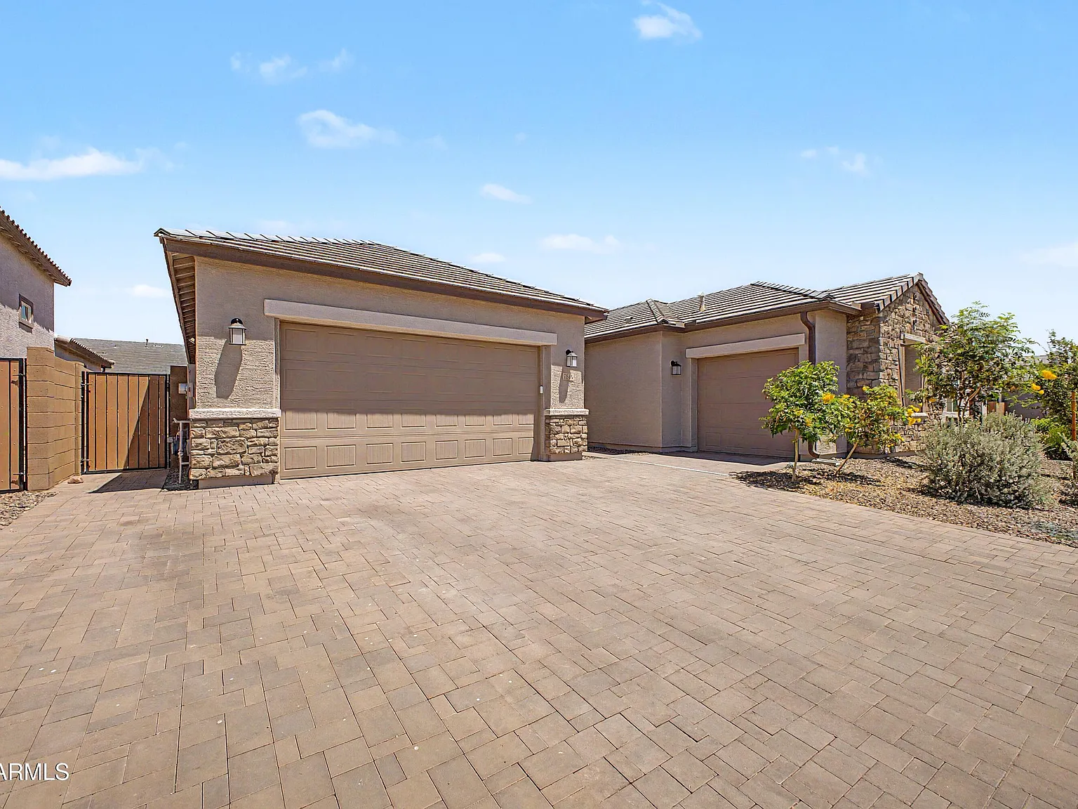 4 bed, 3.0 bath, 3024 sqft, $3,850 — Photo 3