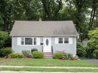 317 Colonial Blvd, Washington Township, NJ 07676