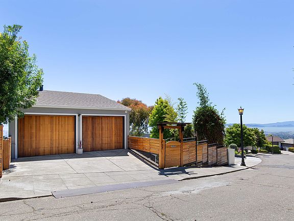 2nd image of 267 Gravatt Dr