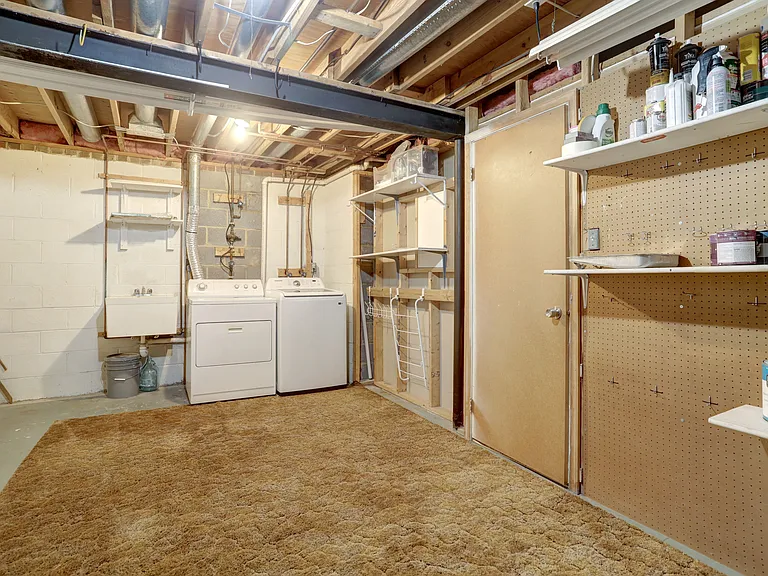 7926 Pebble Brook Ct — Photo 22