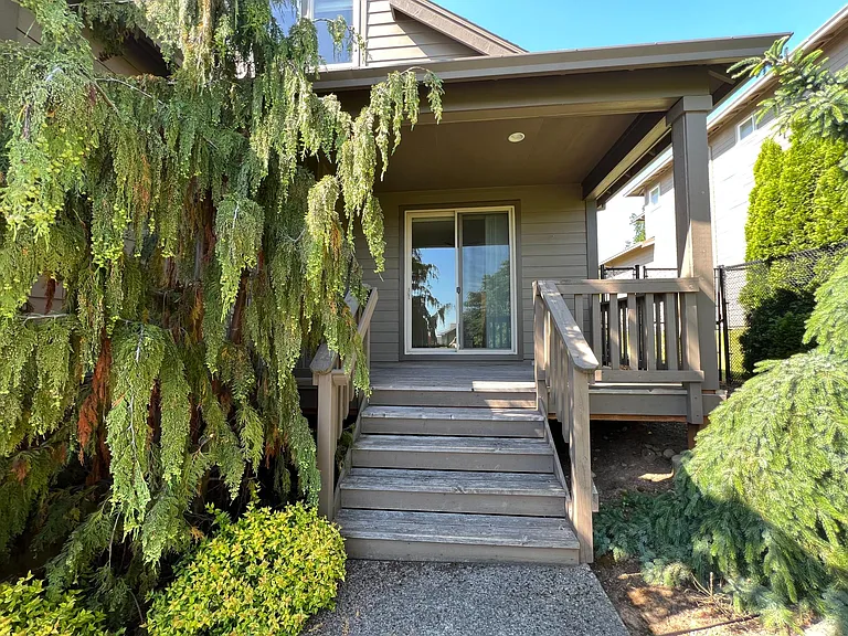 9706 SE Hillcrest Rd — Photo 9