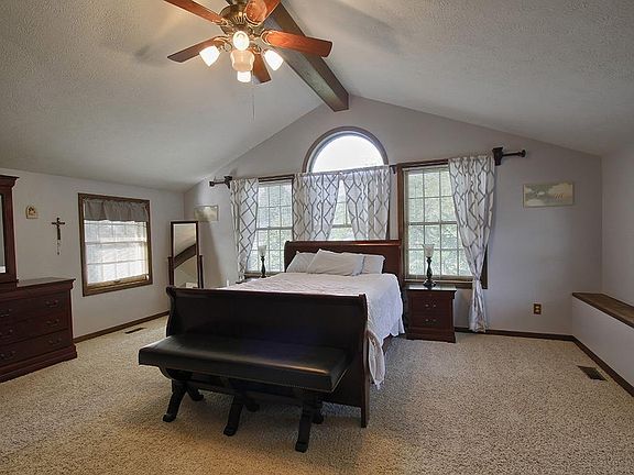 4th image of 3318 Linsan Dr