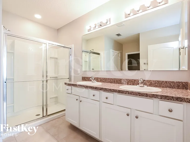 10602 Burlwood Dr — Photo 12