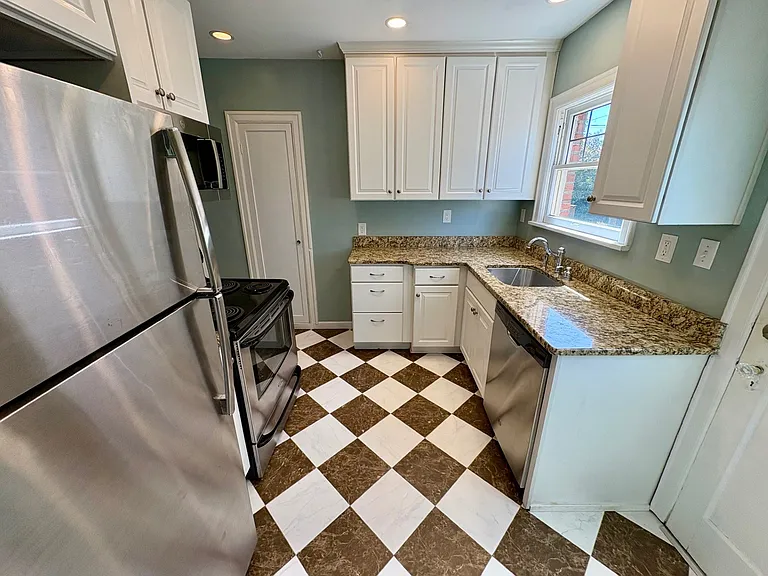 8028 Jones Ave NW — Photo 9