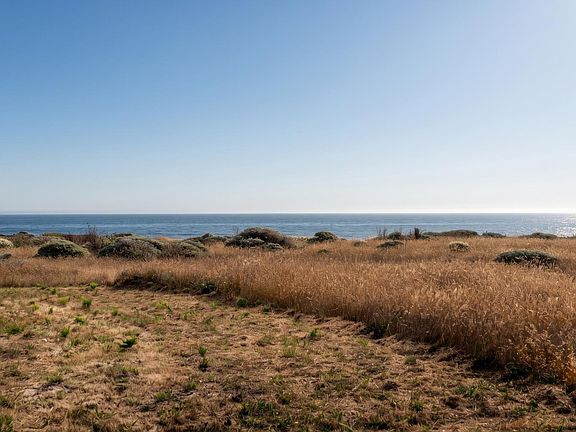 2nd image of 355 Del Mar Point