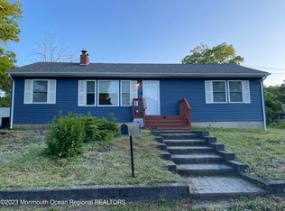 93 Shell St, Beachwood, NJ 08722