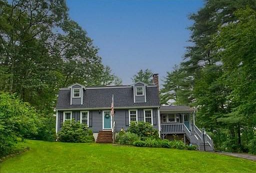 1st image of 6 Daisy Dr