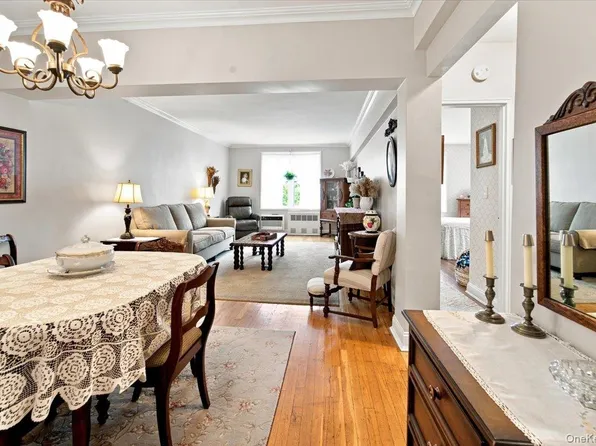 16 Main Street #3P, East Rockaway, NY 11518