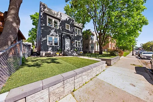 3322 Penn Ave N Photo 1