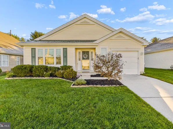 28 Pitman Pl, Sewell, NJ 08080