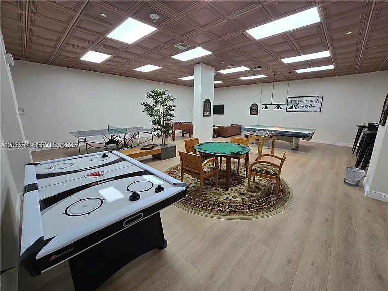 5825 Collins Ave #9C — Photo 81