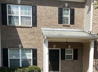 141 Mill Pond Xing, Carrollton, GA 30116