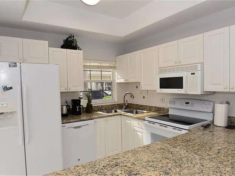 4235 Castlebridge Ln #1216 — Photo 2