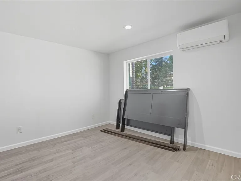 7960 Tampa Ave — Photo 29