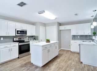 1119 Fawn Meadow Trl, Kennedale, TX 76060
