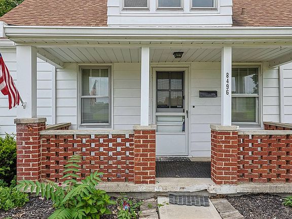 4th image of 8496 Persimmon Grove Pike