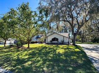 198 E Hartford St, Hernando, FL 34442