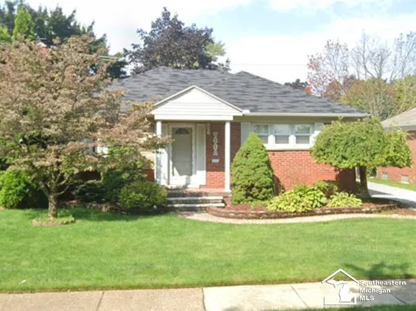 9310 Ruth Ave, Allen Park, MI 48101