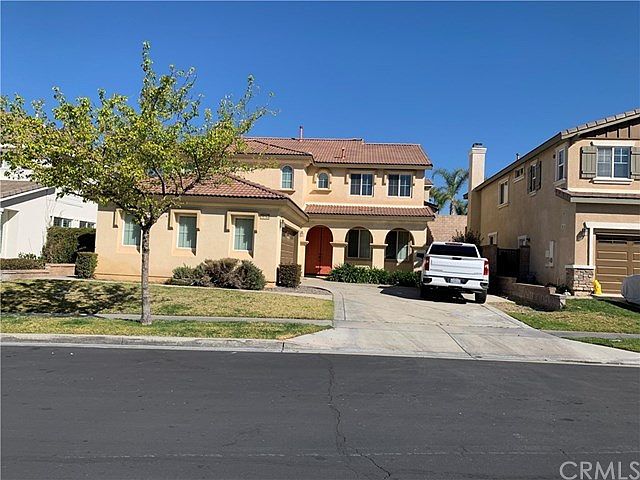 1st image of 15764 Snowy Peak Ln