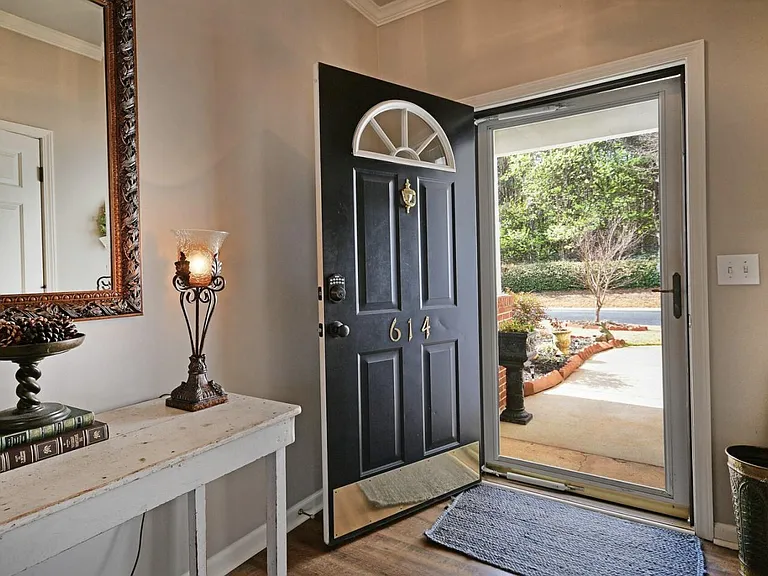 614 Glassyrock Ct — Photo 5