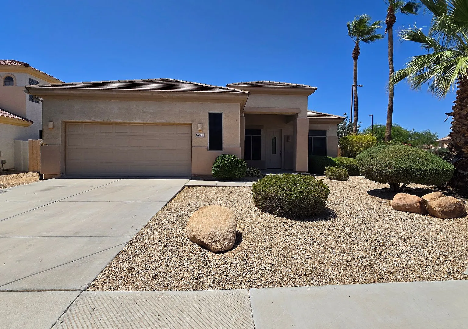 Gated Palmillia Greens neighborhood in Goodyear! — Photo 1