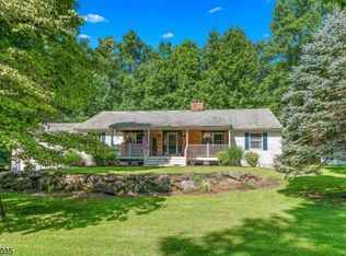 23 Green Farm Rd, Andover, NJ 07821