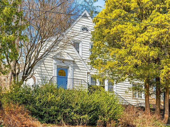 4th image of 410 Decatur Avenue