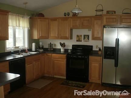 1st image of 727 Cedar Crest Dr