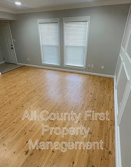 3162 Citrus Ct — Photo 2