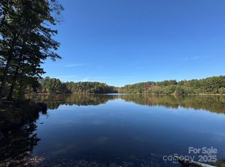 13828 Lake Bluff Dr, Matthews, NC 28105