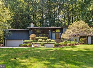 11008 Fawsett Rd, Potomac, MD 20854