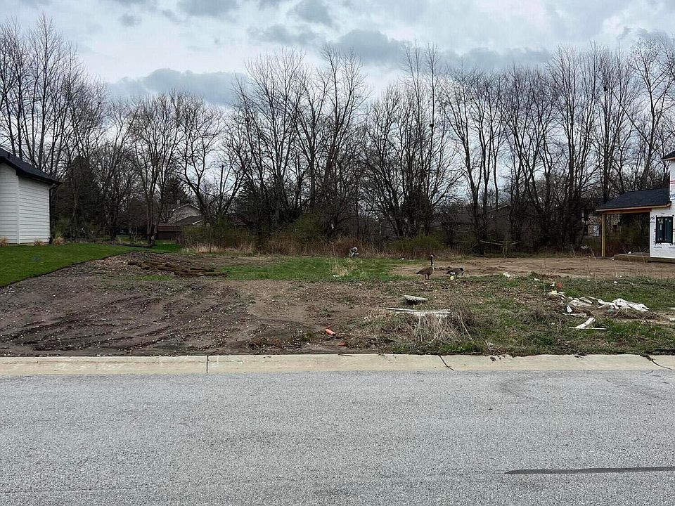 1st image of 9131 Willow Ln