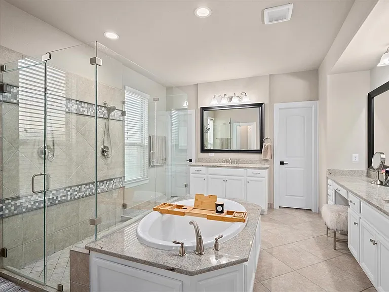 27121 Holtwood Grove Rd — Photo 29