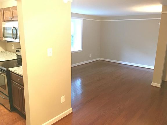 3rd image of 808 S Arlington Mill Dr #9102