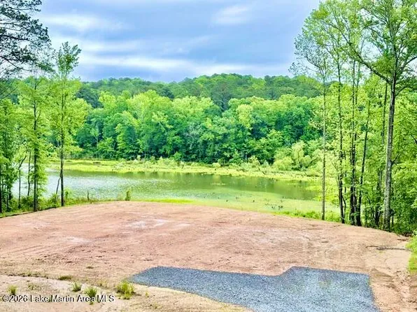 1290 Sturdivant Rd, Jacksons Gap, AL 36861
