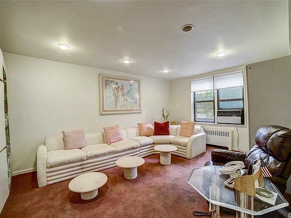 2nd image of 9609 67th Ave APT 1E