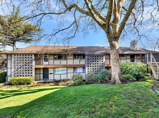 3038 SW Florida Ct APT A, Portland, OR 97219