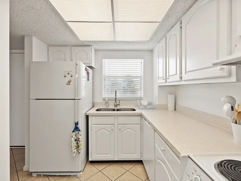 909 Santa Rosa Blvd #1-328 — Photo 24