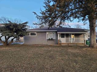 539 Truman Ave, Evansdale, IA 50707