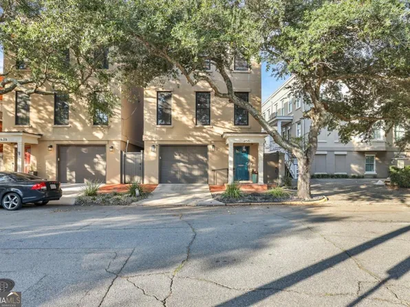 406 W Wayne St, Savannah, GA 31401
