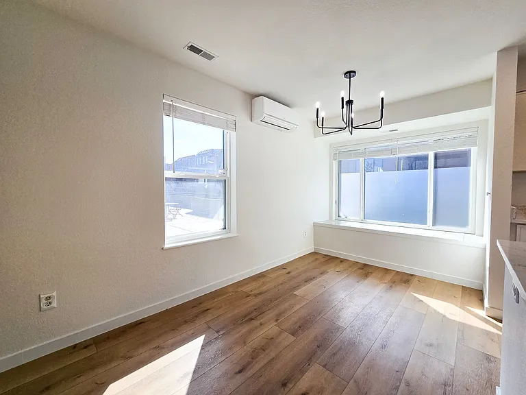 780 Walnut St #A — Photo 4