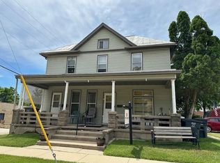 210 E Racine St, Jefferson, WI 53549