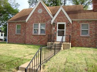7040 Plymouth Ave, Saint Louis, MO