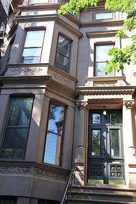 Rented by Dwell Residential Inc | media 18