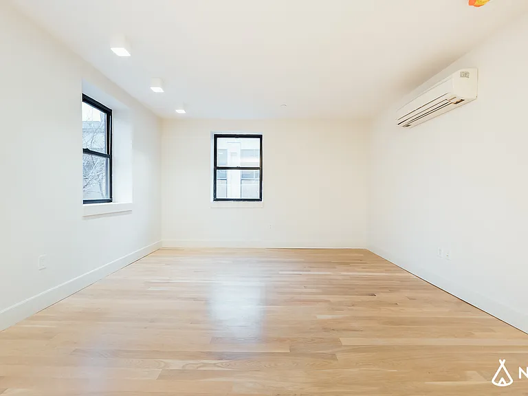 312 Devoe St #3E — Photo 5