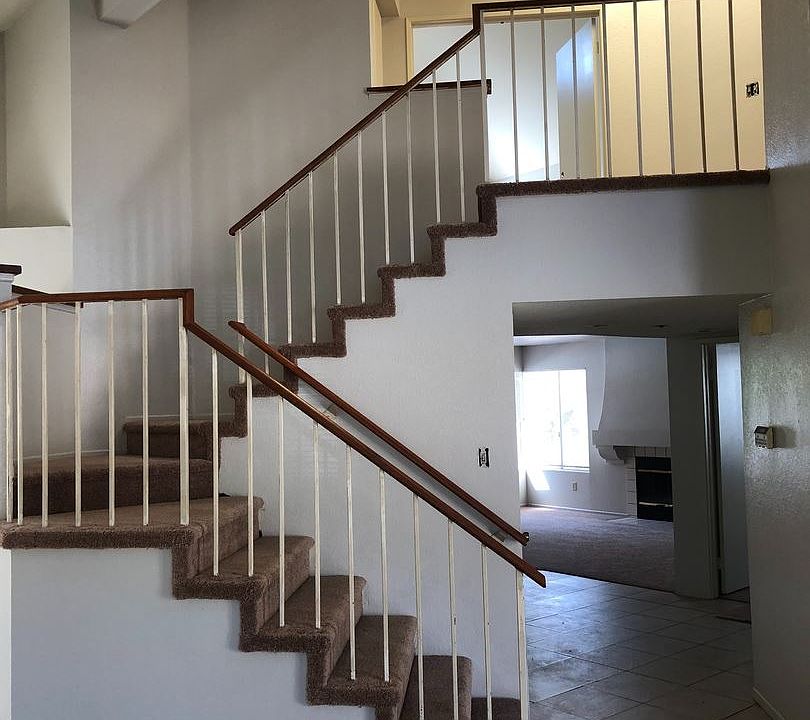 1st image of 28673 Sycamore Dr