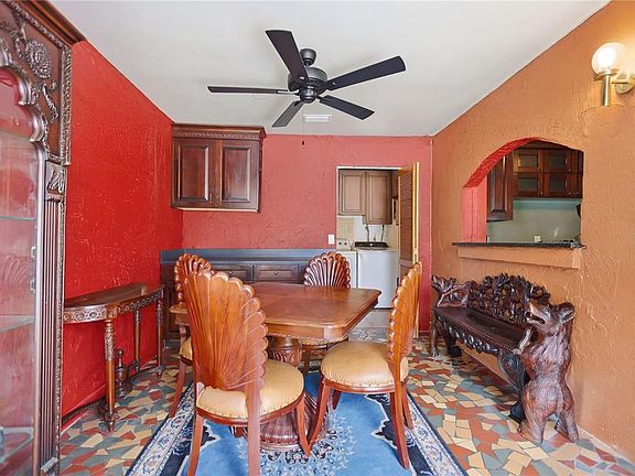 4th image of 120 VALENCIA ROAD